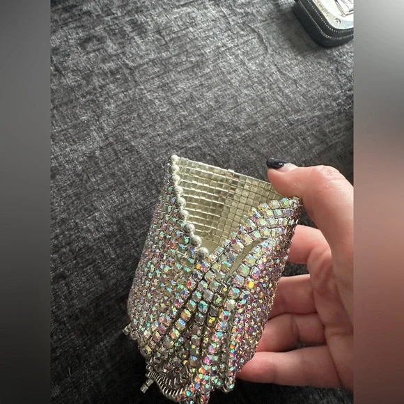 Ultra Glam Rhinestone Fringe Cuff. - Picture 6 of 6